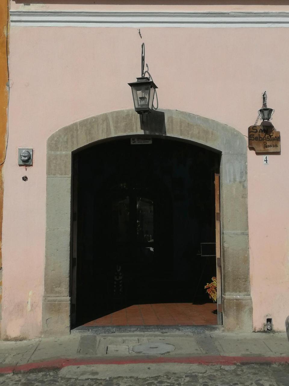 Posada San Sebastian 危地马拉安地瓜 外观 照片